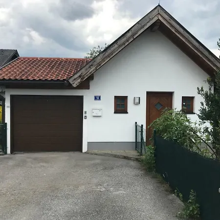 Knusperhaus Mit Garten Salzburgo